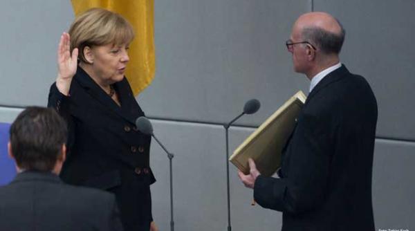 cea mai puternica femeie din lume regina noptii angela merkel