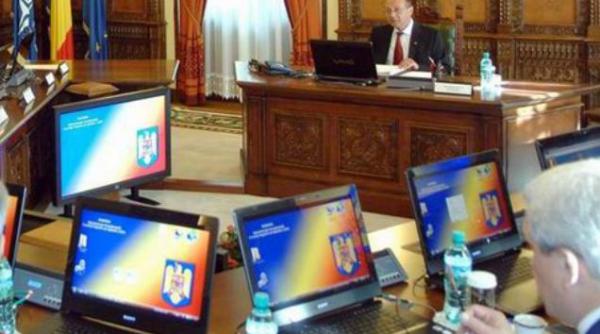 csat se reuneste azi la ora 15 00 premierul victor ponta si a anuntat participarea