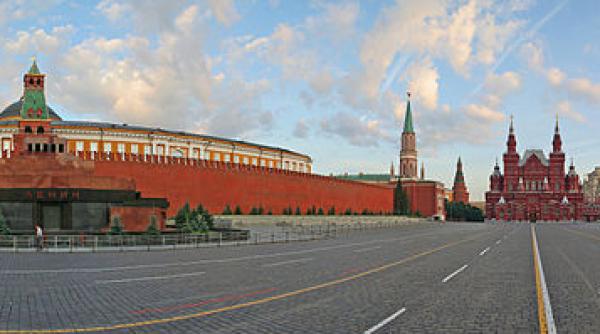 volgograd in haos piata rosie din moscova evacuata