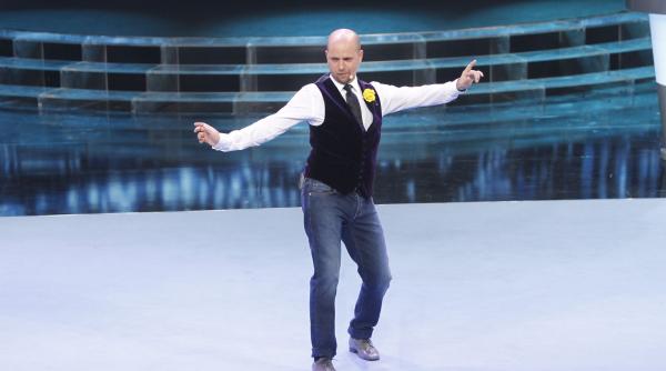 cosmin sele i prezinta totul e permis