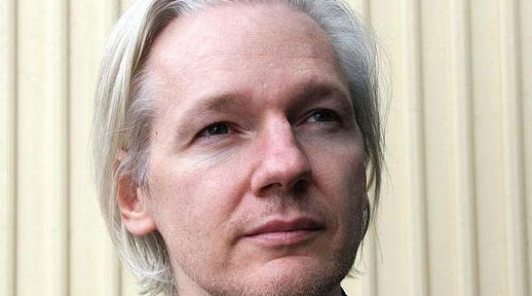 tatal lui julian assange s a intalnit cu bashar al assad la damasc