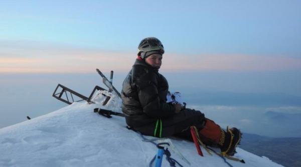 doua romance sparg cartea recordurilor geta e sora mea