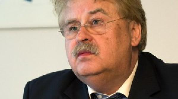 amprentarea romanilor scandal in coalitia germana