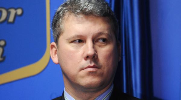 predoiu il contrazice pe basescu am capacitatea sa fiu si un presedinte jucator si un presedinte mediator