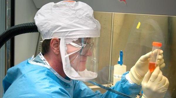 alerta la sibiu dupa ce un barbat a murit din cauza unei infectii respiratorii arafat se fac analize pentru depistarea virusului gripei porcine