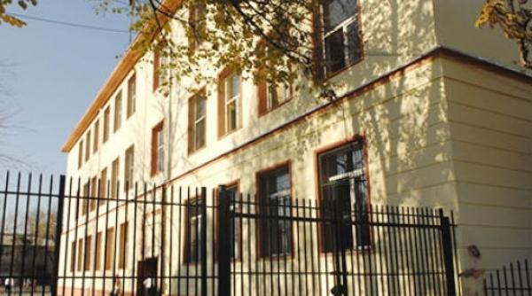 invatatoarea spagara de la scoala nr 10 a fost demisa