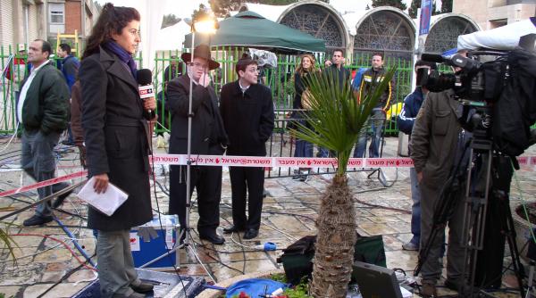 doua saptamani la spital asteptand vesti despre sharon