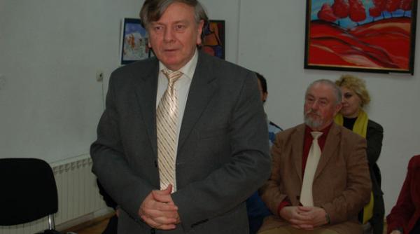 prof dr theodor codreanu premiat recent de academie eminescu a dorit infaptuirea daciei mari ideal pentru care a fost jertfit