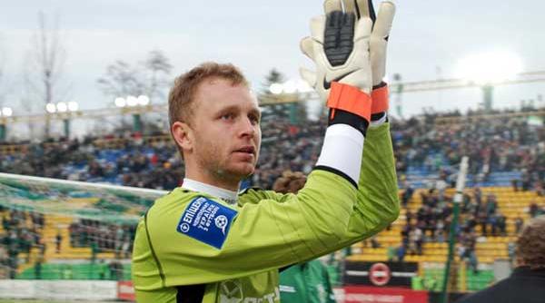 steaua l a transferat pe portarul macedonean bogatinov