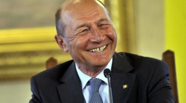 declaratie de presa traian basescu la 18 30