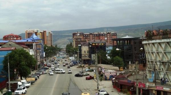 doua explozii soldate cu sapte raniti in caucazul rus