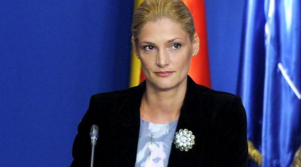 ministerul transporturilor a depus plangeri penale la parchet si la dna impotriva fostei conduceri a cfr