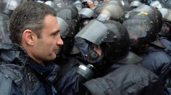 avertisment al opozitiei ucrainiene catre ianukovici nu riscati sa aveti soarta lui ceausescu