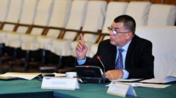 accident aviatic radu stroe si seful igsu la guvern pentru discutii cu gabriel oprea