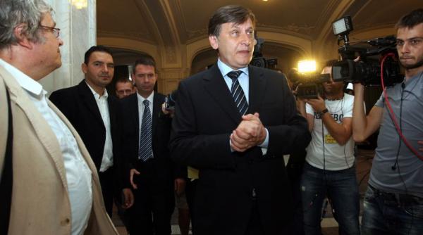 antonescu despre intalnirea cu ponta nu s a discutat demiterea lui stroe sustin deciziile luate de premier