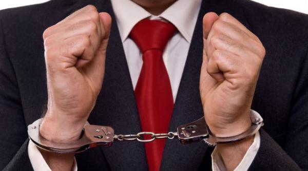 fraudatorii romani sunt tineri educati si nu au actionat niciodata singuri studiu