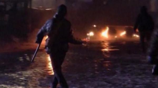 ucraina cinci morti in confruntarile de la kiev intre manifestantii pro europeni si politisti
