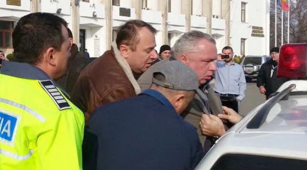 nicusor constantinescu a parasit romania pentru a se trata in california