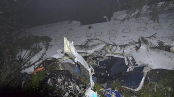 starea ranitilor in tragedia din apuseni este buna pilotul razvan petrescu va fi operat din nou