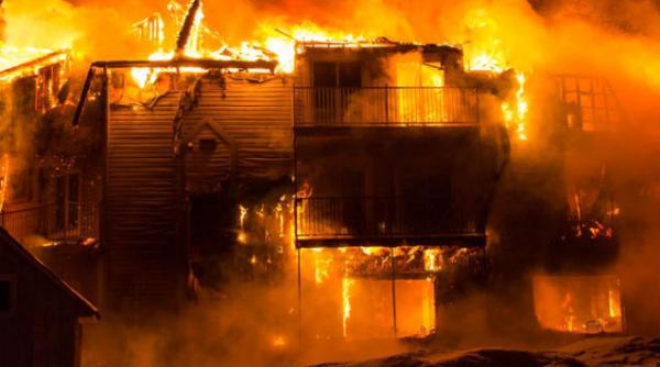 tragedie la quebec cinci morti si zeci de disparuti in urma unui incendiu la un azil de batrani