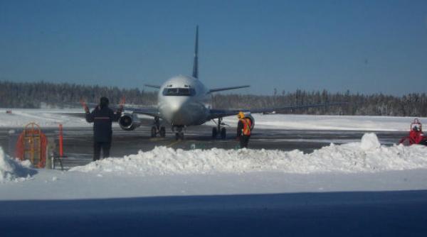 traficul aerian se desfasoara in conditii de iarna