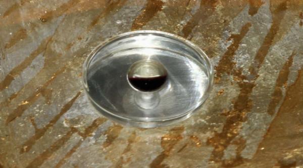 fiola cu sangele papei ioan paul al ii lea furata dintr o biserica italiana