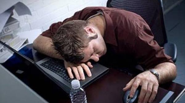 cat trebuie sa munceasca un barbat pentru a si mentine sotia fericita