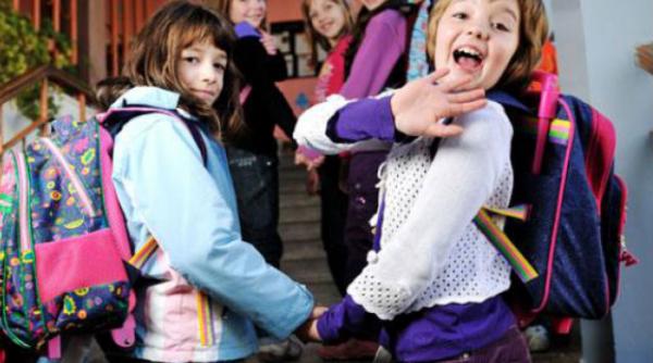 vacanta intersemestriala incepe vineri cand revin la scoala elevii si prescolarii