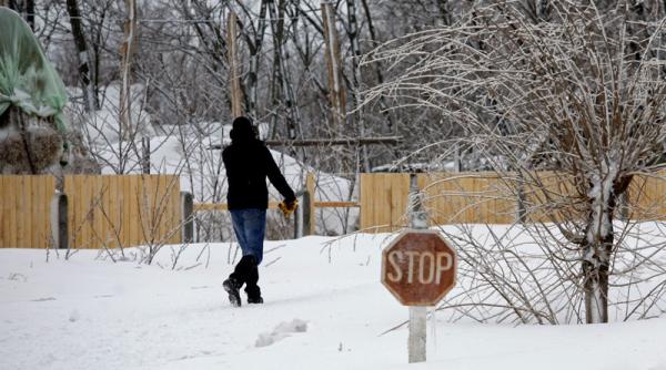 am scapat de ninsori i viscol dar a venit gerul 22 de grade celsius la vaslui 15 in capitala numeroase drumuri in continuare blocate