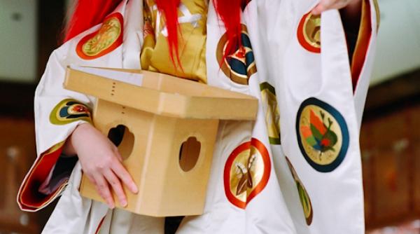 japonia celebreaza setsubun alungind spiritele rele capcaunii afara norocul si fericirea in casa