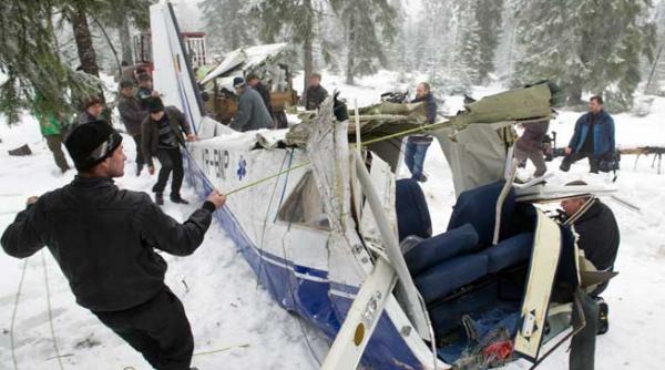 salvare la pamant ancheta la varfuri sefii sts incearca sa i scoata vinovati pentru nedepistarea epavei avionului prabusit in apuseni chiar pe victime