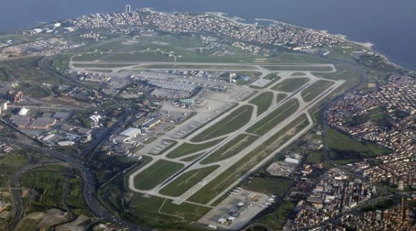 un avion de linie turc a aterizat la istanbul dupa o tentativa de deturnare