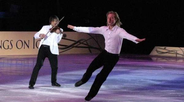 plusenko vine la bucuresti pe 5 aprilie