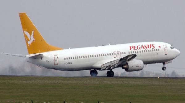 ucrainianul care a incercat deturnarea unui avion turcesc risca 20 de ani de inchisoare