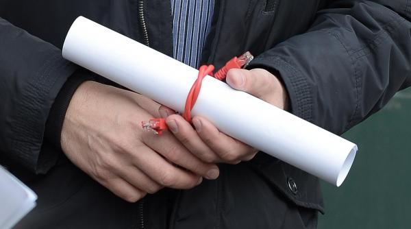 antena 3 sprijina protestele anti cenzura din turcia