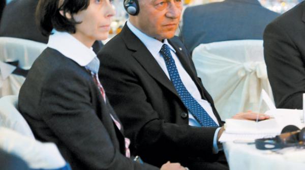 basescu ataca bnr si fmi reducerea ratelor a fost calificata drept o marsavie care suspenda acordul cu fmi