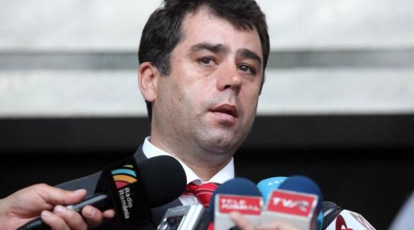 horatius dumbrava cere csat verificarea unor judecatori si procurori