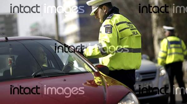 politia rutiera la vanatoare de soferi beti sute de amenzi permise retinute si dosare penale