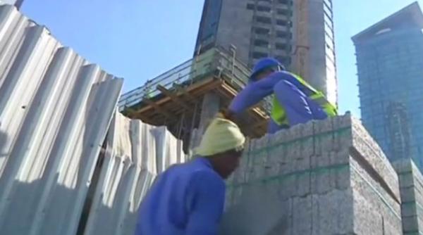 rata mortalitatii muncitorilor indieni care lucreaza pentru cm 2022 din qatar normala