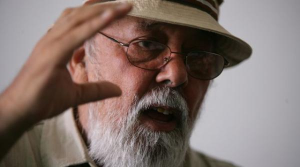 cantarea romaniei defaimarea occidentului 28 johnny raducanu umplut de respect