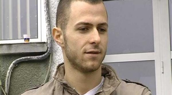 o beizadea a constatat ca fudulia se plateste