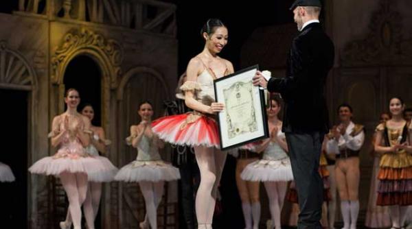 omul zilei sena hidaka