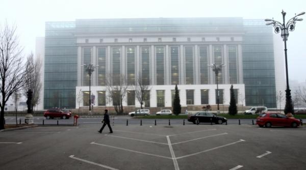 greva japoneza la biblioteca na ionala angaja ii sunt nemul umi i ca impart sediul cu ministerul culturii