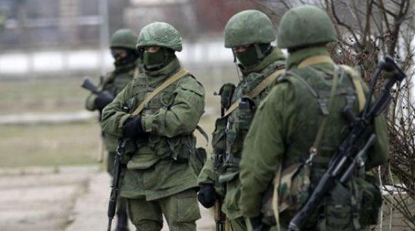 militanti prorusi au patruns intr o baza militara ucraineana din sevastopol