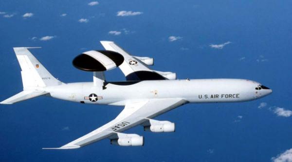 nato va efectua zboruri de recunoastere deasupra romaniei si poloniei pentru a monitoriza criza din ucraina