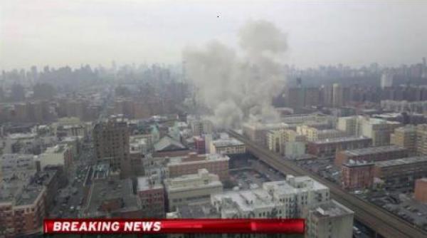 doua cladiri s au prabusit la new york dupa o explozie puternica