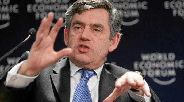 gordon brown cere descentralizarea marii britanii si cedarea mai multor competente scotiei