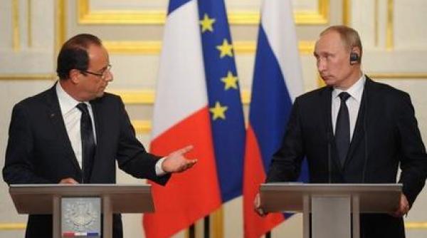 hollande il avertizeaza pe putin anexarea republicii autonome ucrainene crimeea de catre rusia este inacceptabila