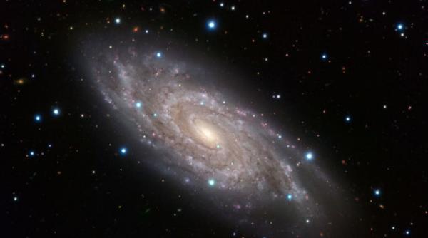 a fost descoperita cea mai mare stea din univers este de 1 300 de ori mai mare decat soarele