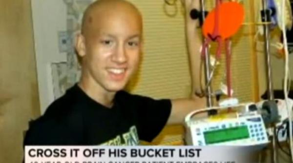 ultimele dorinte ale unui adolescent bolnav de cancer una dintre ele este neobisnuita si a atras atentia presei video